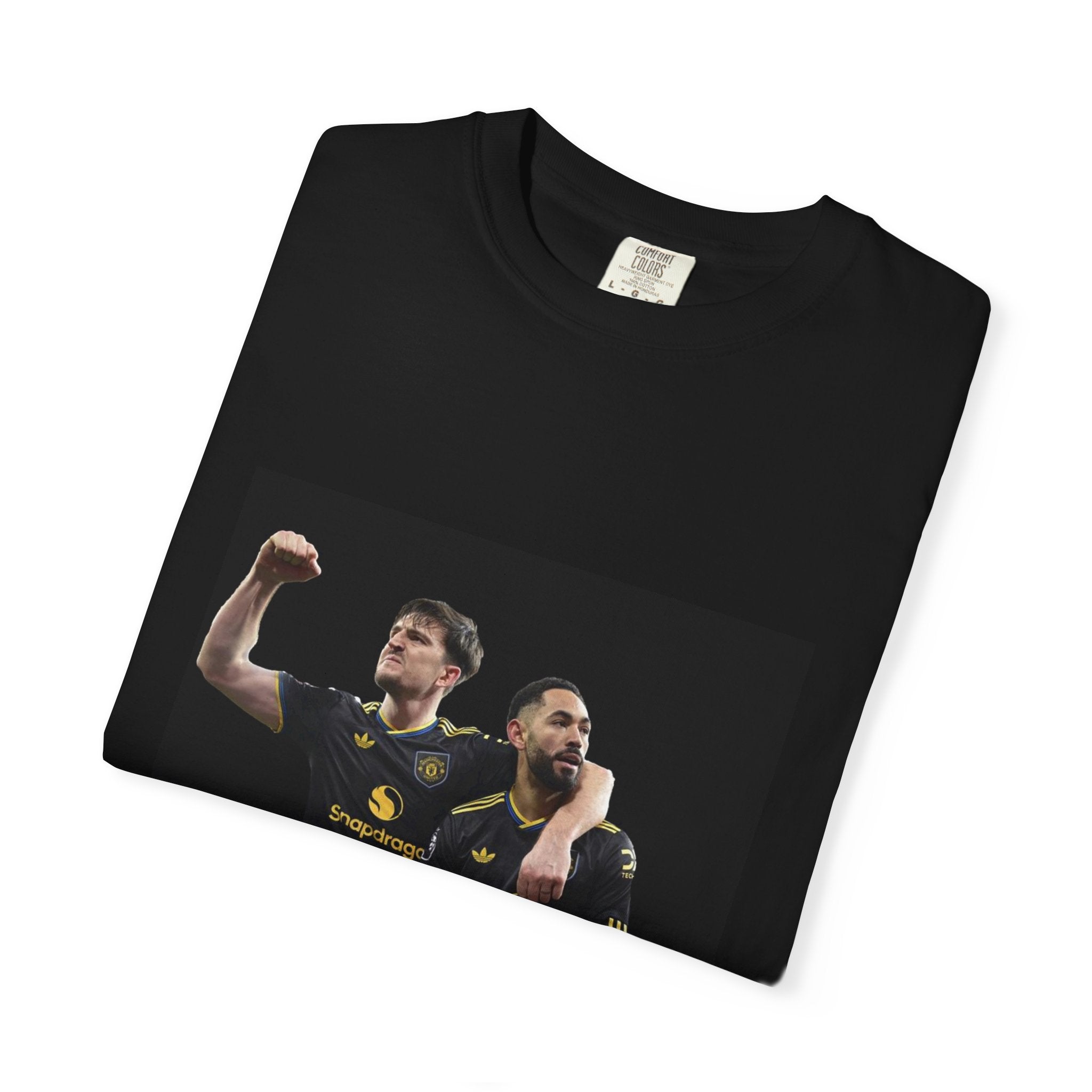 Harry Maguire and Cunha celebrating- graphic tee